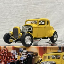 ERTL American Graffiti '32 Ford Deuce coupe 1/18 Diecast Car