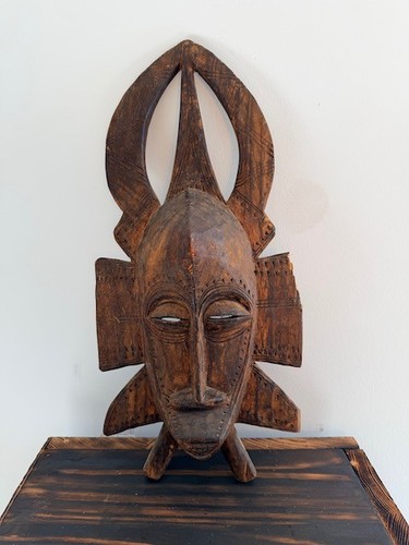 Grand masque africain ancien - grand,