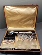 MÉNAGÈRE CHRISTOFLE 37 PIÈCES MÉTAL ARGENTÉ Modèle CHINON.PAR ALFENIDE 