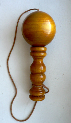 Jouet jeu bilboquet bois verni - bilboquet,