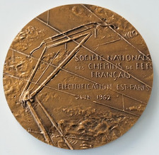 Ancienne médaille, SNCF, Electrification Est-Paris -Juin 1962.