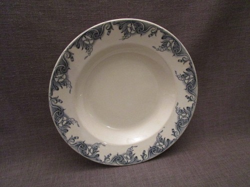 Assiette creuse ancienne - , en