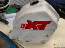 RESERVOIR ESSENCE YAMAHA 600