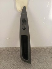 Interrupteur de leve vitre arriere droit NISSAN QASHQAI 2 PHASE 1 25411-4CE0A