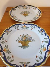 Deux assiettes faïence de