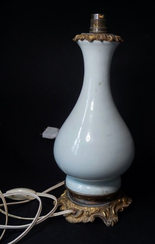 Pied lampe xixème - de,
