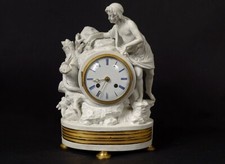 Pendule biscuit personnage jeune femme Eve serpent Eden bronze doré XIXè