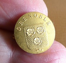 Ancien broche blason drapeau