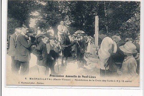 Magnac laval procession - :,