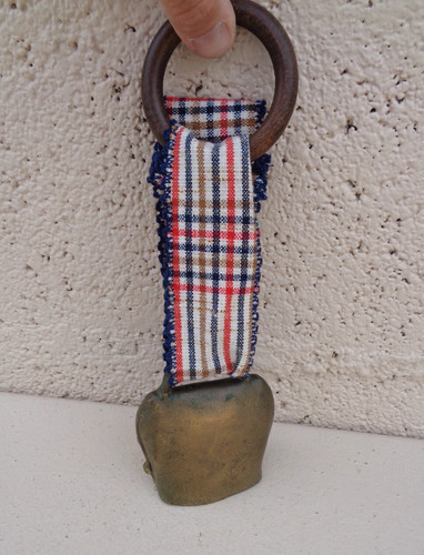 Ancienne cloche vache - cloche,