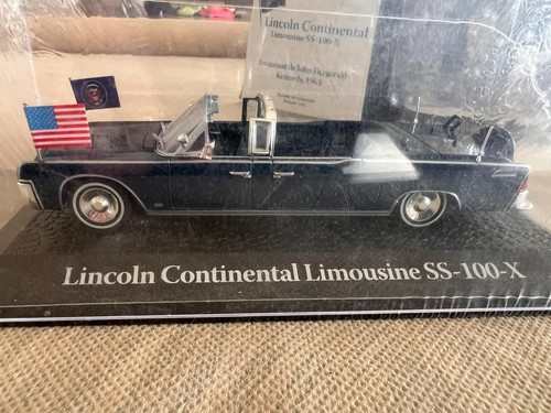 Lincoln continental limousine - lincoln,