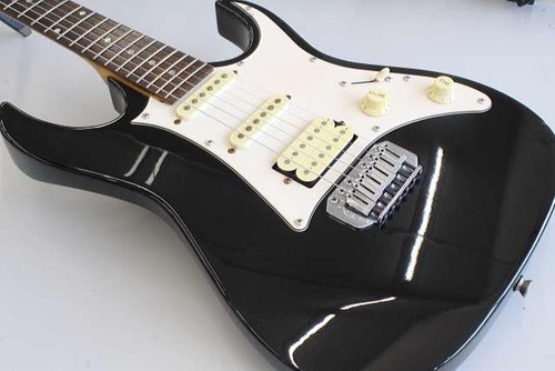 Ibanez stratocaster type gio - ibanez,