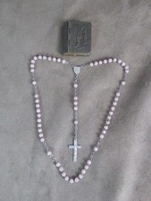 JOLI CHAPELET ancien. Souvenir de Lourdes. Dans sa boîte.