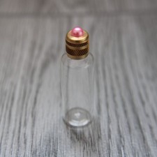 5.7 cm de haut, fiole de sac