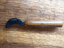 Outil ancien petite serpette viticulteur jardinier vannier marquage  +DR+