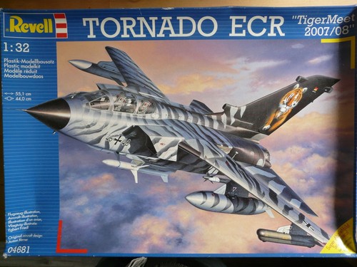 Maquette avion revell ref - maquette, 1/32