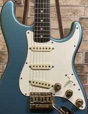 Fender THE STRAT 1980 avec