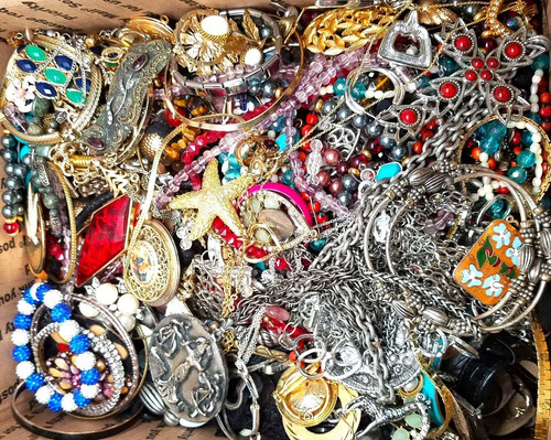 Lot bijoux mystère - , costume