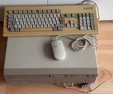 Commodore / Amiga 2000 Avec