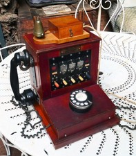 Ancien standard telephone PTT Ericsson acajou + sonnerie bronze 1930 switchboard