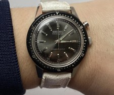 TOP MONTRE CHRONOGRAPH ACIER SEIKO REF 4589990 @ VERS 1960 @ BLACK DIAL @ CHRONO