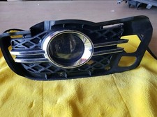   calandre de pare-chocs avant Mercedes   C300 C350 complète