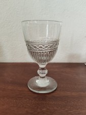 VERRE À PIED  SOUFFLÉ -