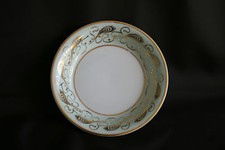 Coupelle ancienne en porcelaine de Limoges 