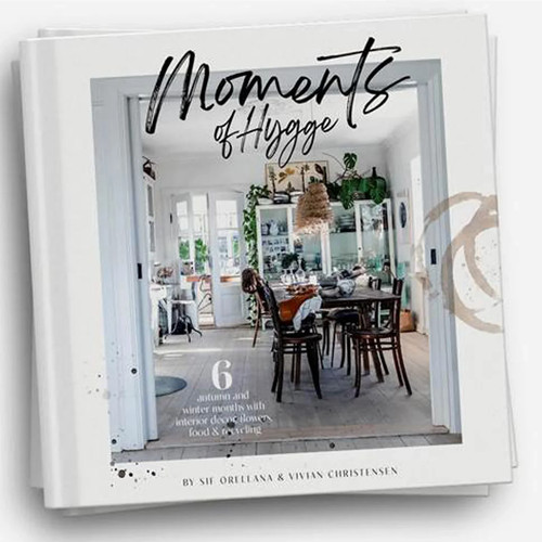 Moments hygge hard back - hygge,