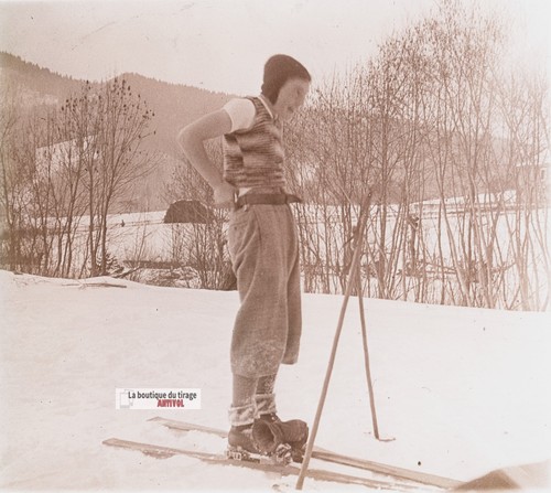 Jeune skieur ski hiver - jeune,