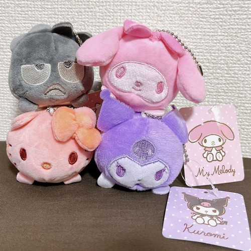 Lot peluches sanrio - de, hello
