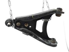 Triangle inferieur avant