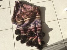 Etole pure laine creation francaise pompons fourrure neuve