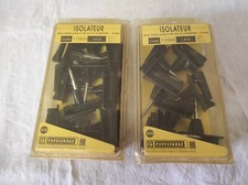 Lot de 17 Isolateurs pour