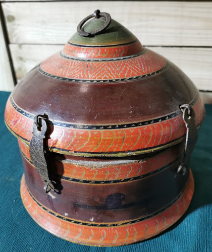 Ancienne boîte betel en - betel,