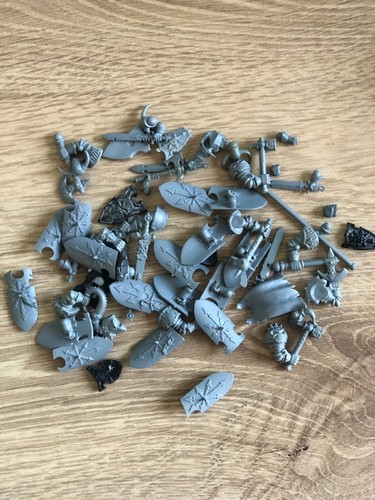 Warhammer bitz lot - warhammer,