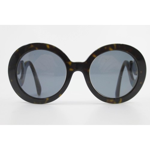 Prada minimal baroque - minimal,