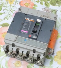 Merlin Gerin disjoncteur Compact NS100H Interrupteur Sectionneur 100A 4P TM 80 D