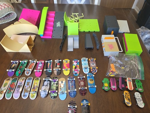 Large lot tech deck skate - large,