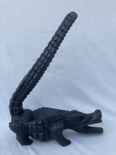 CROCODILE SCULPTURE EN BOIS