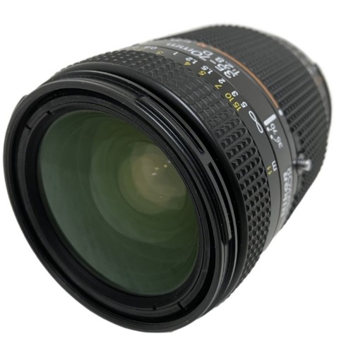Objectif grand angle zoom