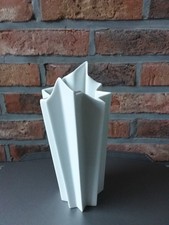 Vase en porcelaine hutschenreuther heinrich fuchs Germany