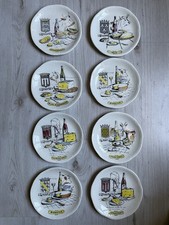 Lot 8 anciennes assiettes à fromage faïence de Gien différentes régions France