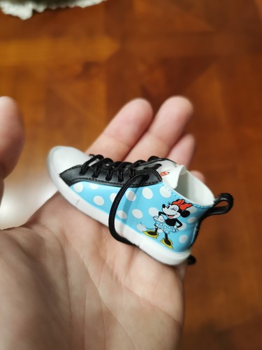 Porte clé chaussure converse - chaussure,