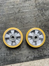 Roue de chariot Tente Jaune
