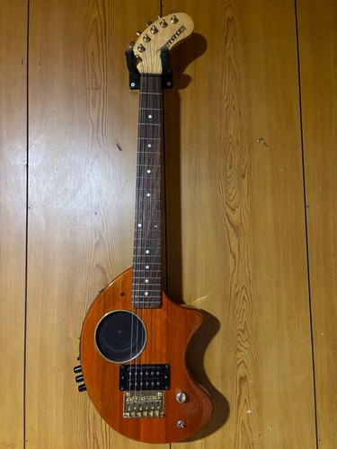 Guitare corps acajou marron - guitare, en
