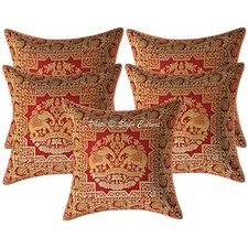 Housse de coussin rouge