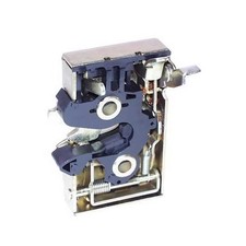 Gâche de porte avant gauche