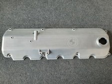 Couvercle de soupape moteur