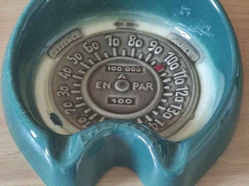 Superbe cendrier compteur - cendrier,